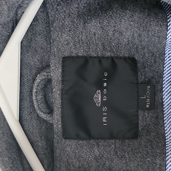 Iris Basic Jacket - Picture 3 of 4